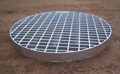 Steel grating