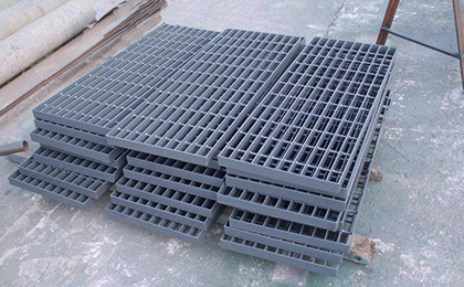 Steel grating